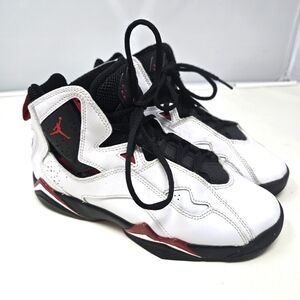 Jordan True Flight Youth Shoes White Black Red Sneakers Size 5Y Nike 343795-100.